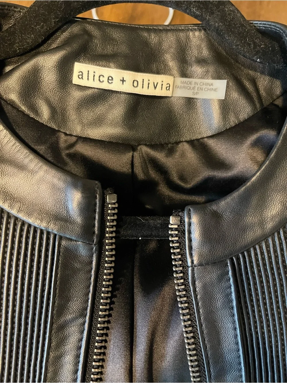Alice + Olivia Black Ribbed Zip-Front Jacket with Leather Trim